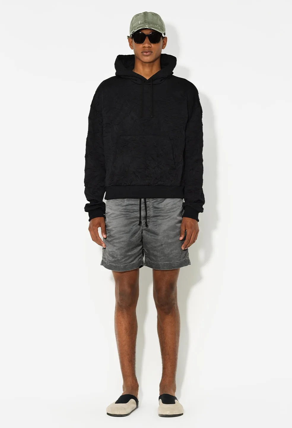 Crinkled Terry Hoodie / Black