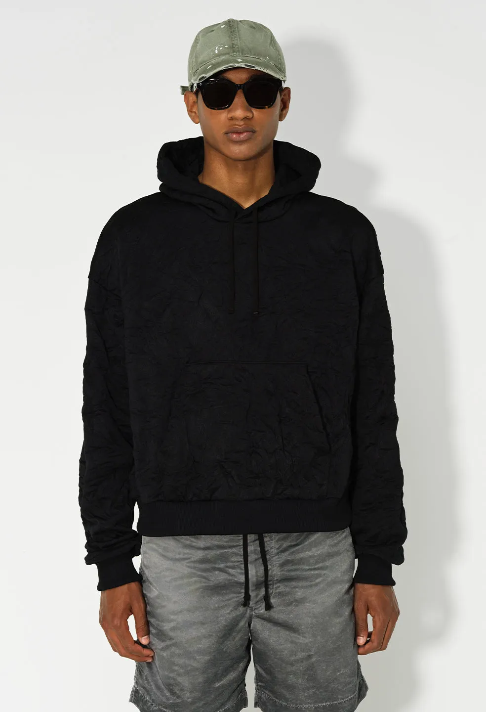 Crinkled Terry Hoodie / Black